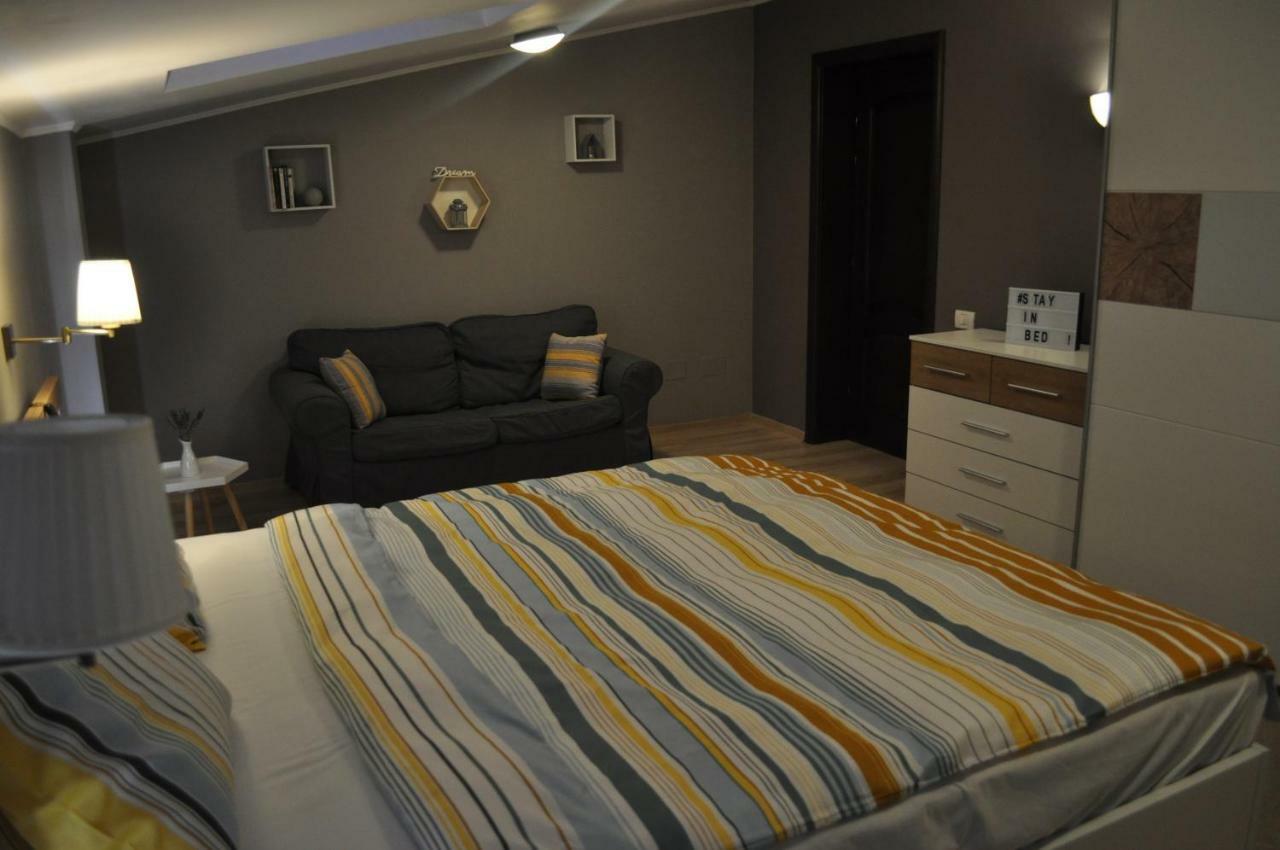 Sleep & Fly Apartment 奥托佩尼 外观 照片