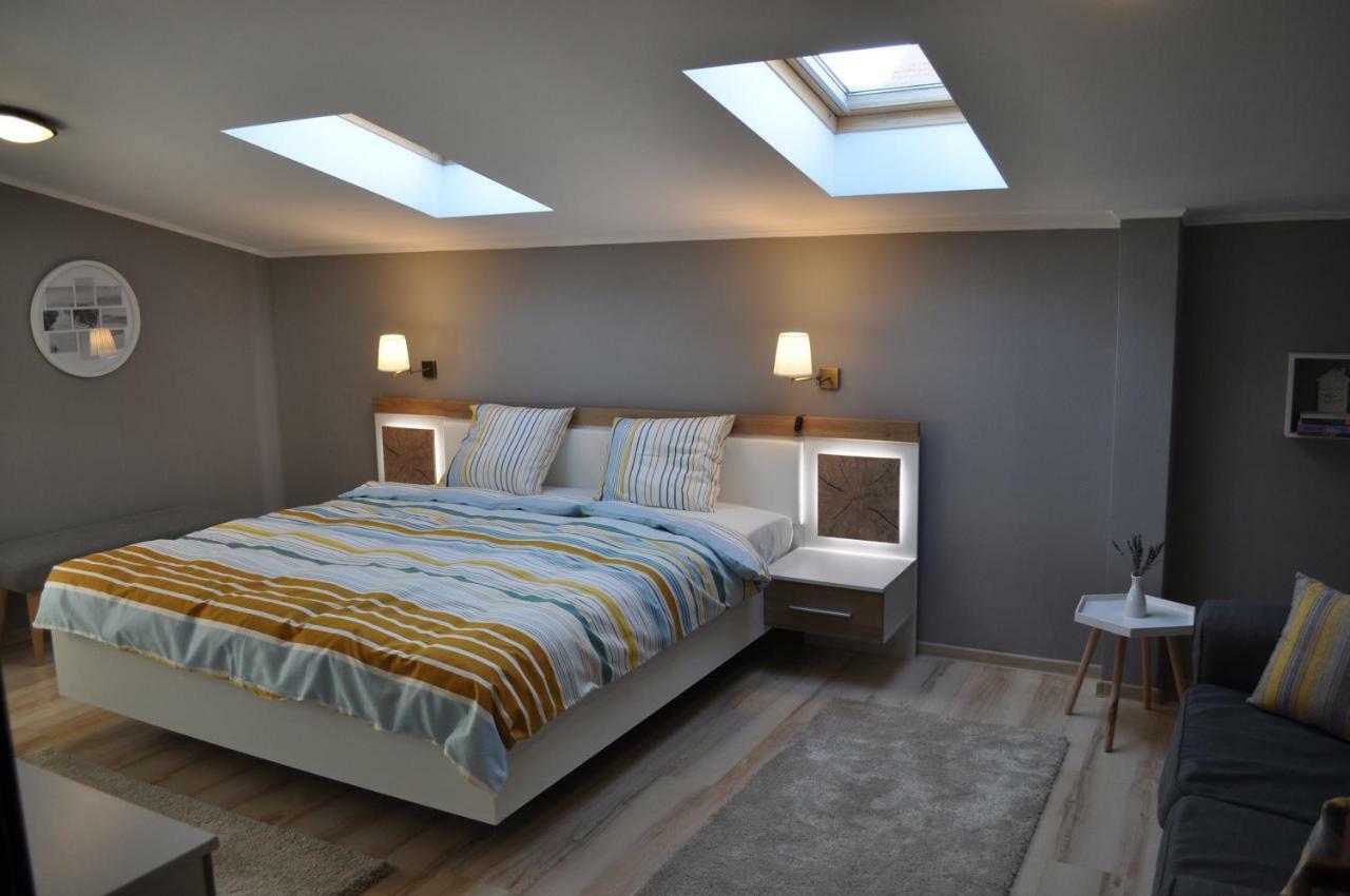 Sleep & Fly Apartment 奥托佩尼 外观 照片