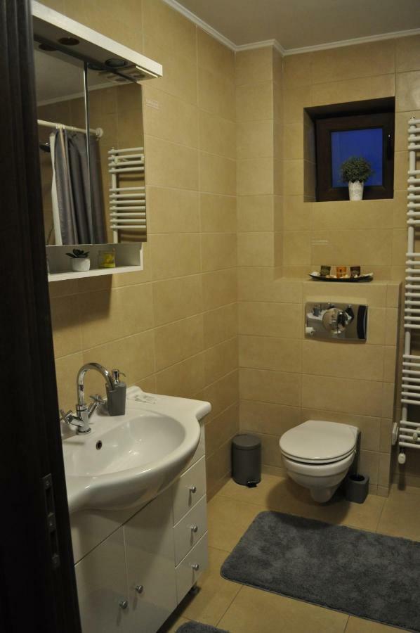 Sleep & Fly Apartment 奥托佩尼 外观 照片