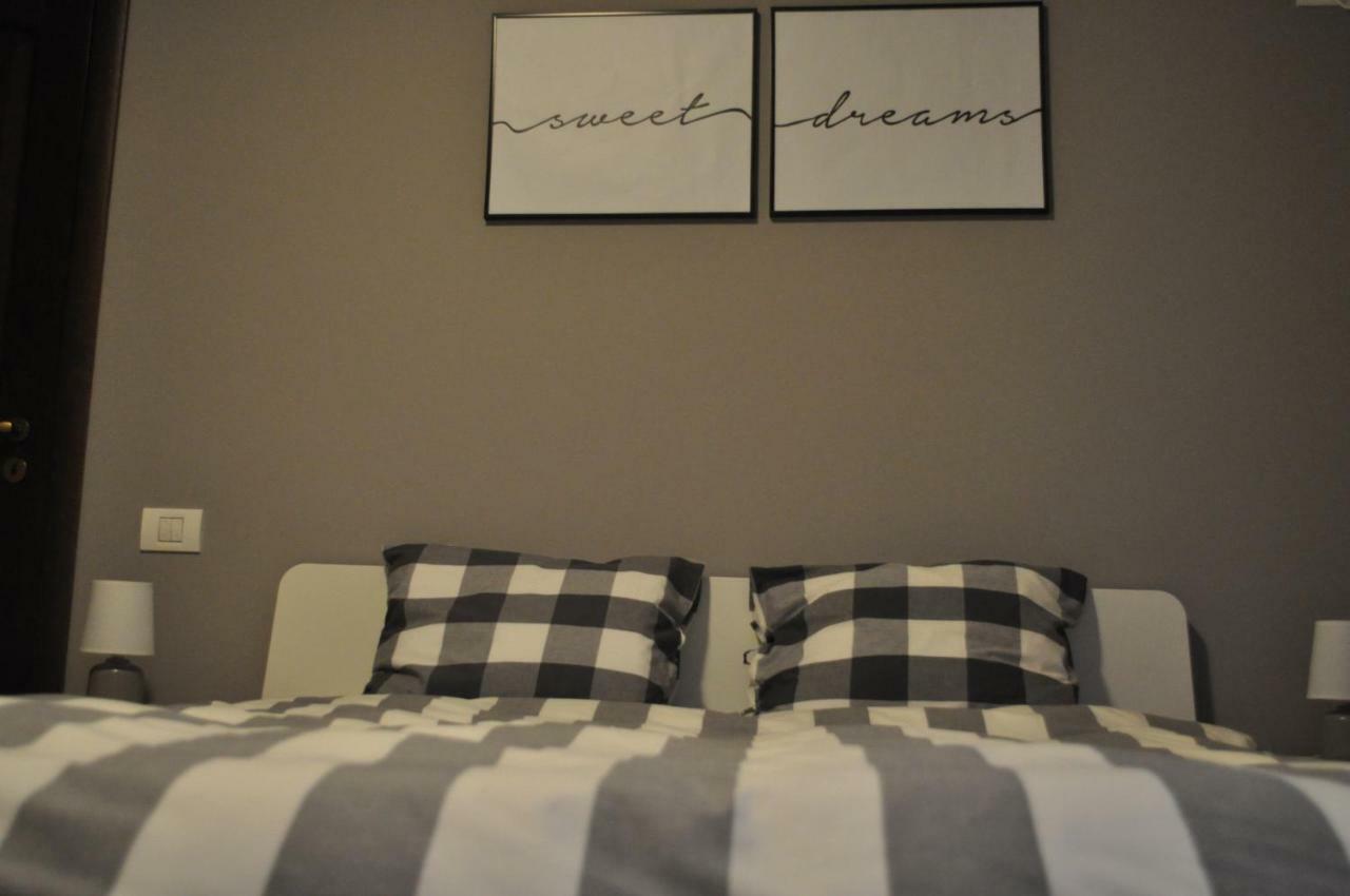 Sleep & Fly Apartment 奥托佩尼 外观 照片